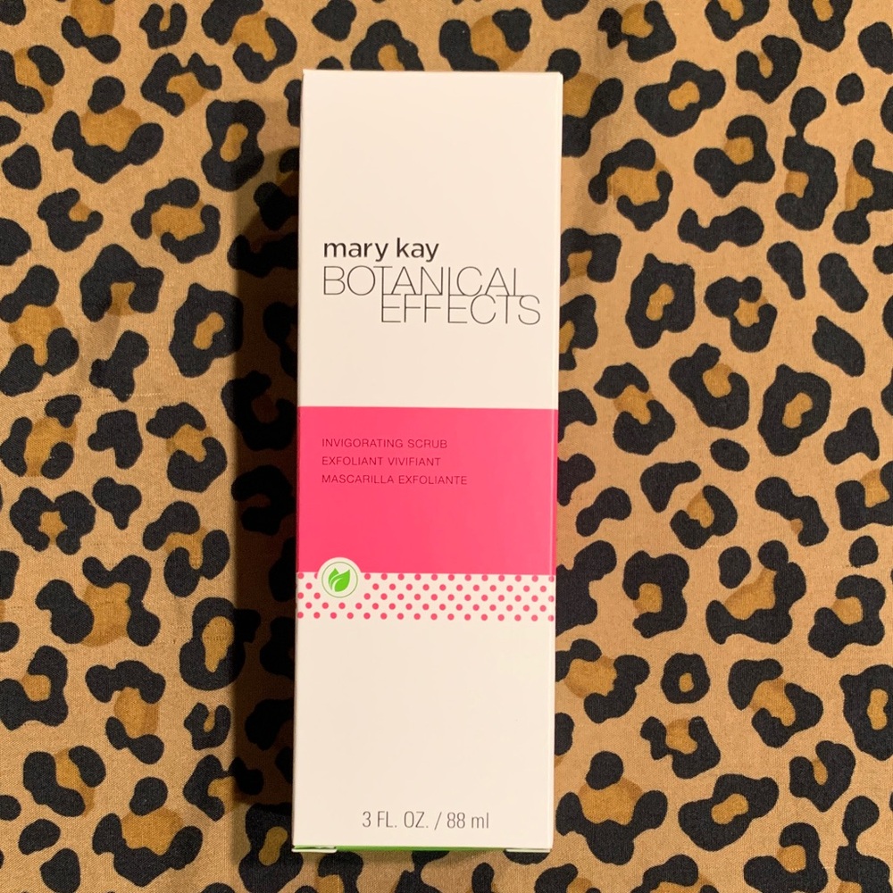 Mary Kay Botanical Effects Invigorating Scrub —